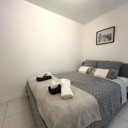 Apartment Appartement Hypercentre *